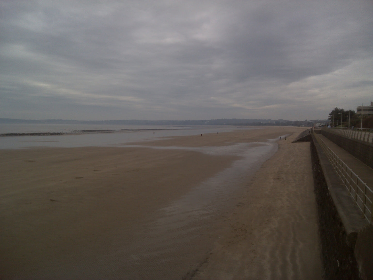 Digital Views of Beaches and Mountains