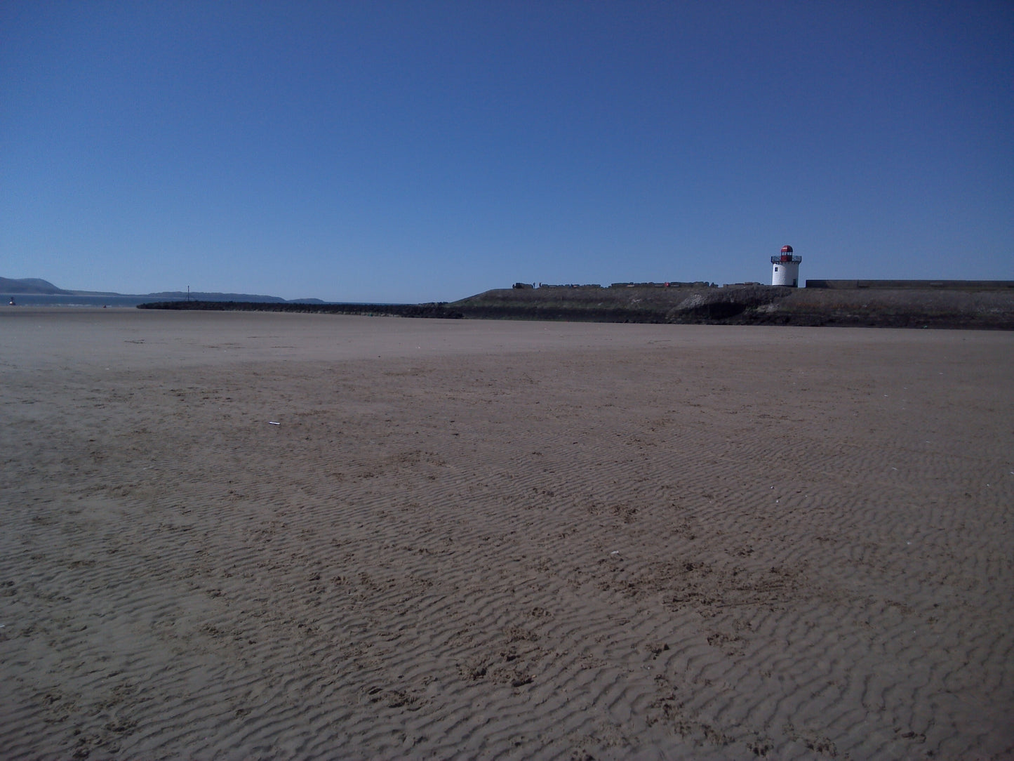 Digital Views of Beaches and Mountains
