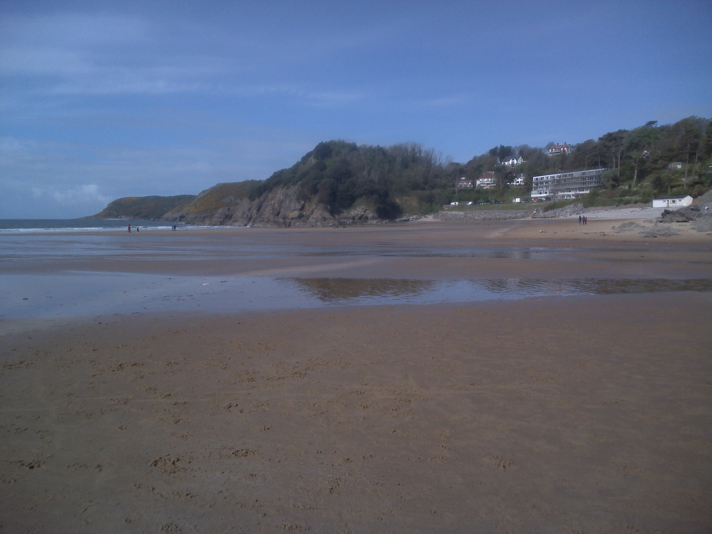 Digital Views of Beaches and Mountains